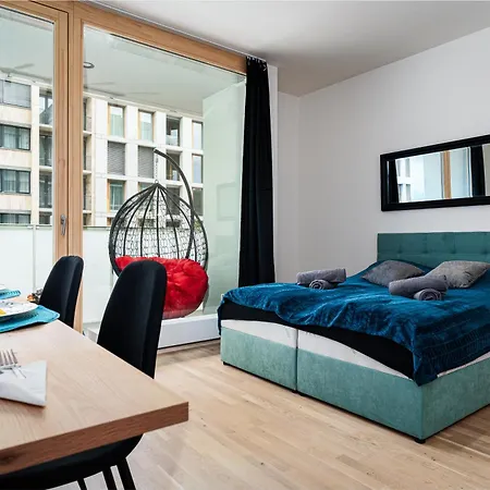 Elvis Deluxe Apartment Prague