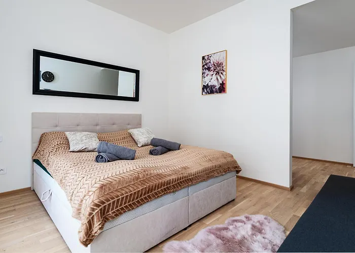 Elvis Deluxe Apartment Prague